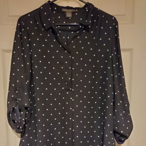 [Suzy Shier] Long Sleeve Spotted Black Shirt - Picture 1 of 1